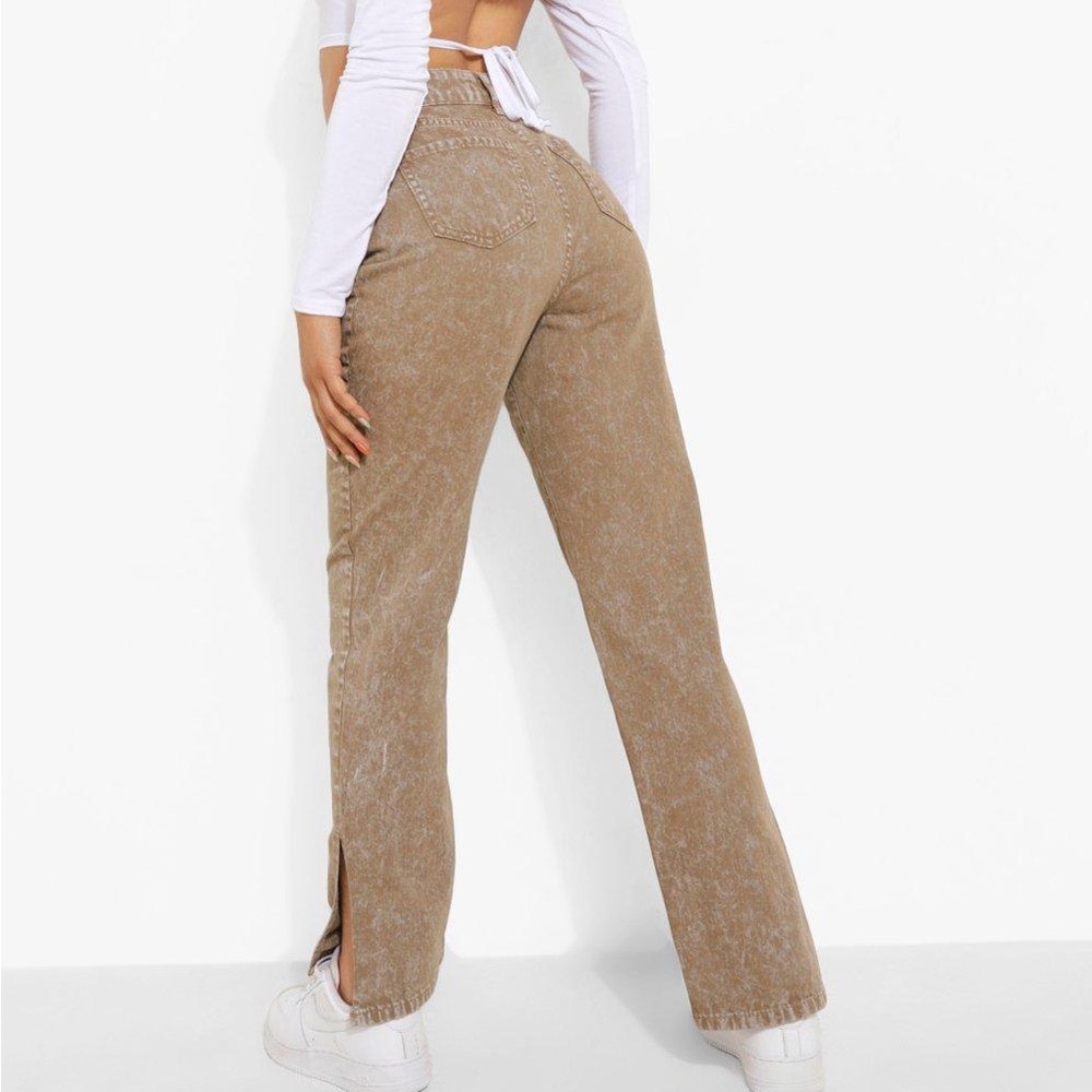 Boohoo Petite Acid Wash Split Hem Jeans - Picture 2 of 7